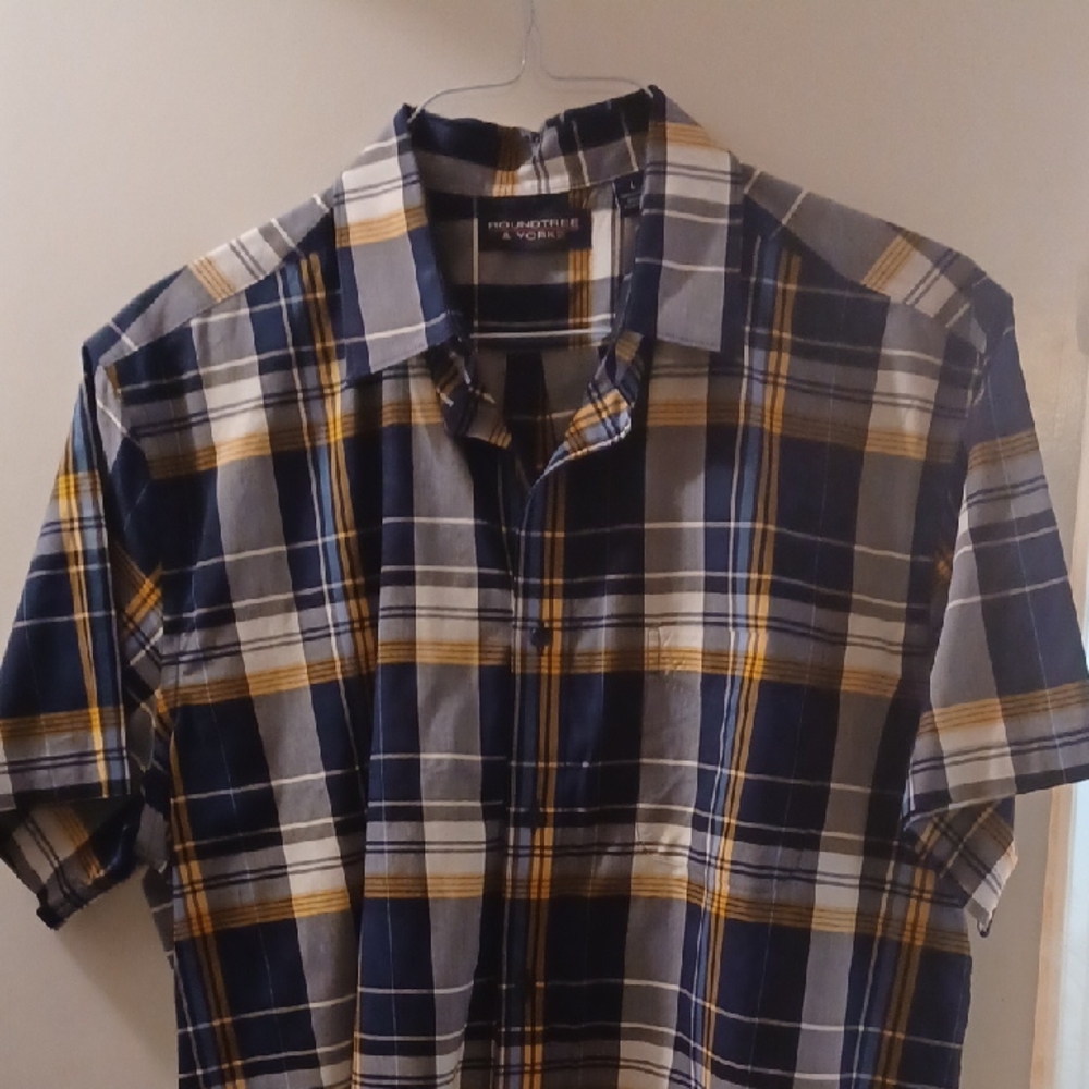 Roundtree & Yorke Blue and Yellow Casual Button Down Shirt